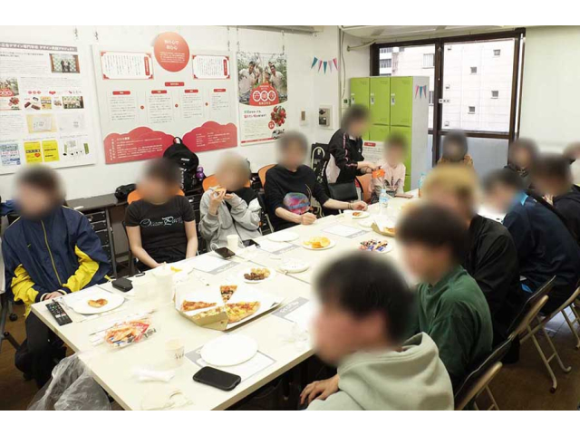 みんな興味津々
